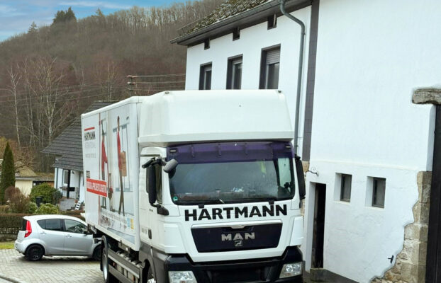 Privatumzug von Rötsweiler-Nockenthal nach Paderborn – 100 m³ sicher in 4 Tagen transportiert